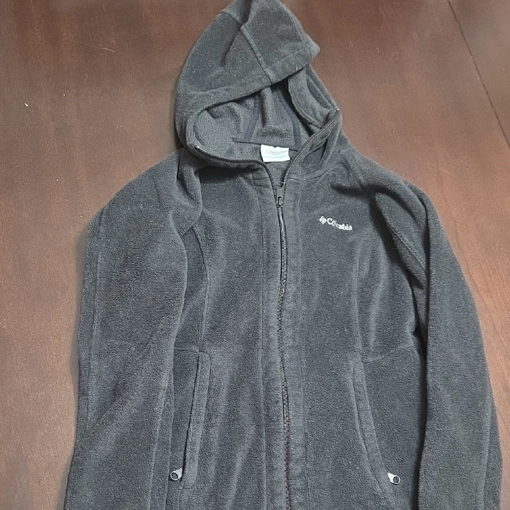 Columbia  Hooded Black Fleece Jacket - Picture 3 of 3